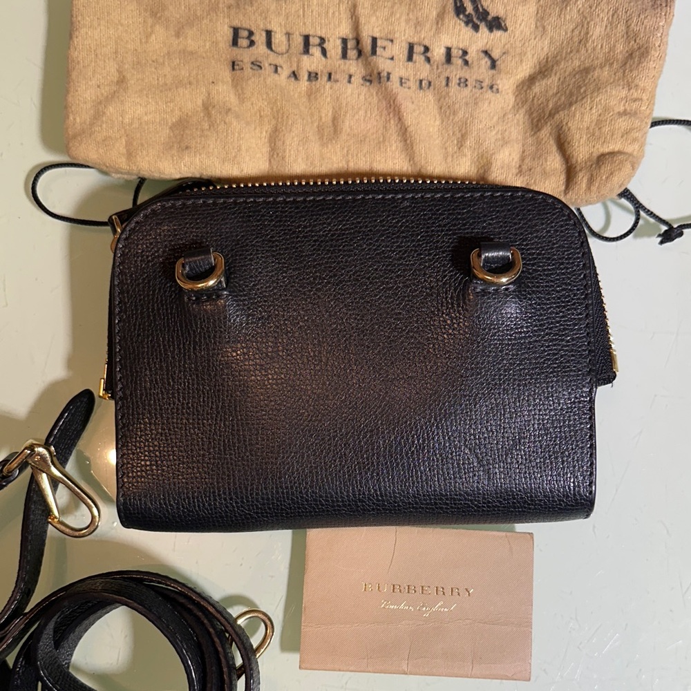 Burberry Textured Black Crossbody Clutch - Picture 6 of 9
